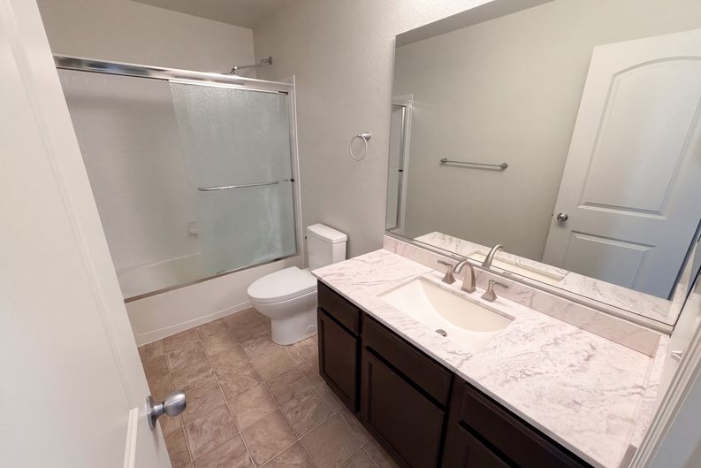 Photo 21 of 31 of 10273 Olathe St, Commerce City, CO