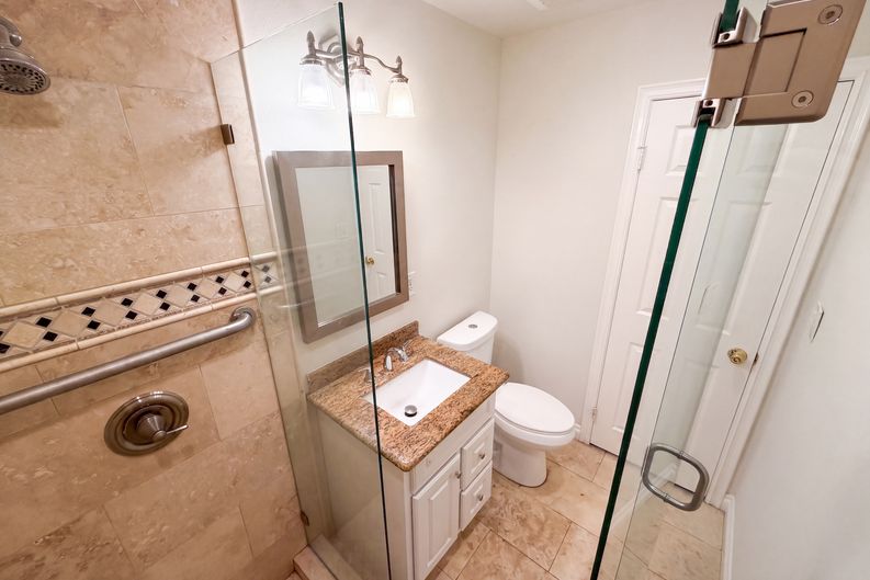 Photo 19 of 31 of 1426 S Rita Way, Santa Ana, CA