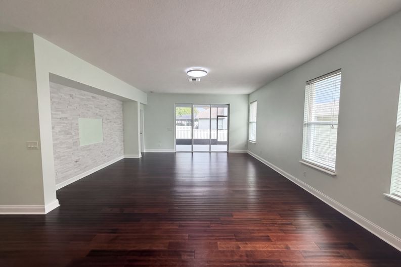 Photo 13 of 48 of 7271 Londale Blvd, Windermere, FL