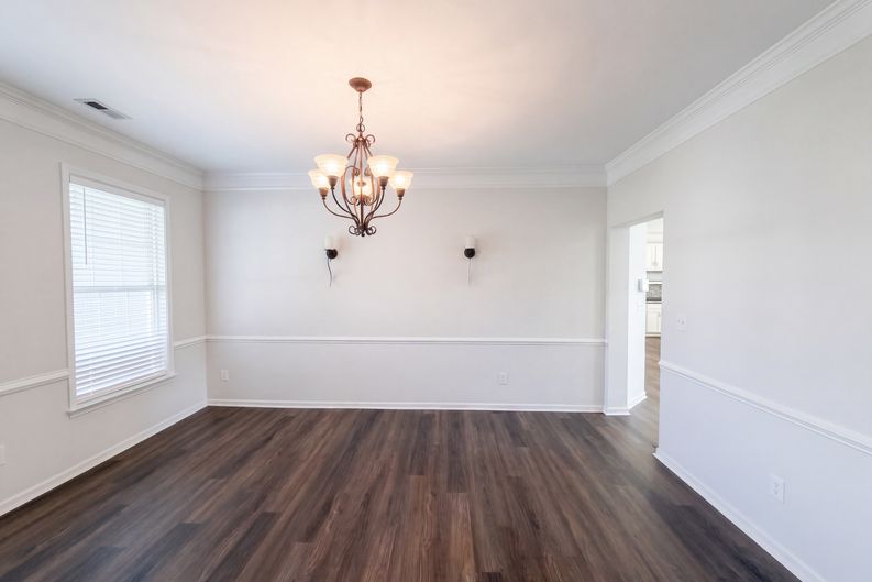 Photo 9 of 25 of 821 Pinkney Pl, Stanley, NC
