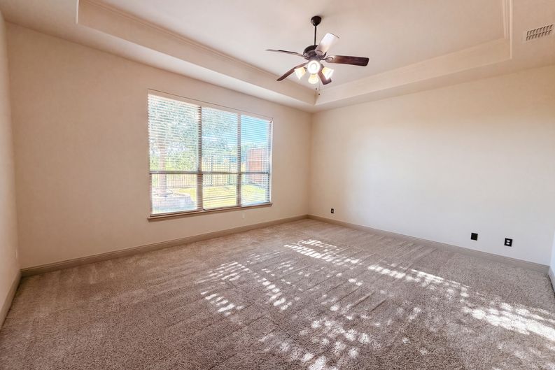Photo 13 of 32 of 1502 Northwood Dr, Wylie, TX