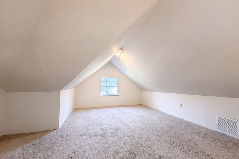 Photo 13 of 21 of 11823 Meadowchase Dr, Houston, TX