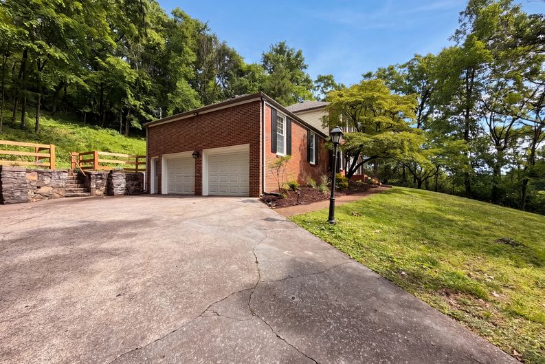 Photo 63 of 69 of 5416 Forest Acres Dr, Nashville, TN