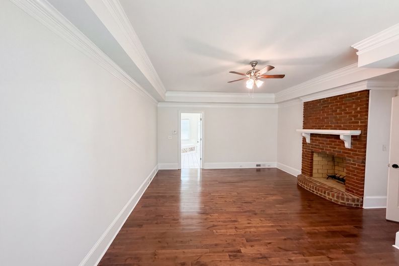 Photo 10 of 26 of 4342 Trotters Way Dr, Snellville, GA