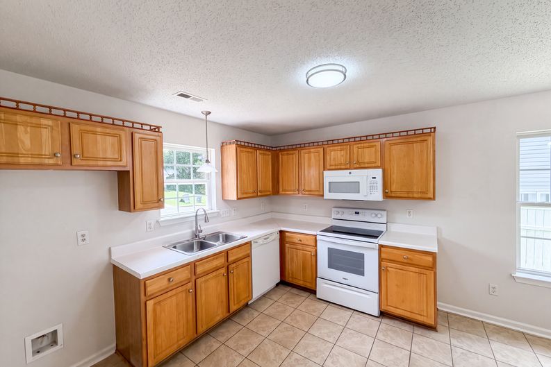 Photo 6 of 16 of 2025 Duke Adam St, Kannapolis, NC