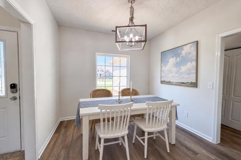 Photo 10 of 24 of 425 Long Creek Dr, Christiana, TN