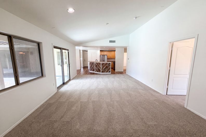 Photo 8 of 22 of 6461 W Harbin Ridge Way, Tucson, AZ