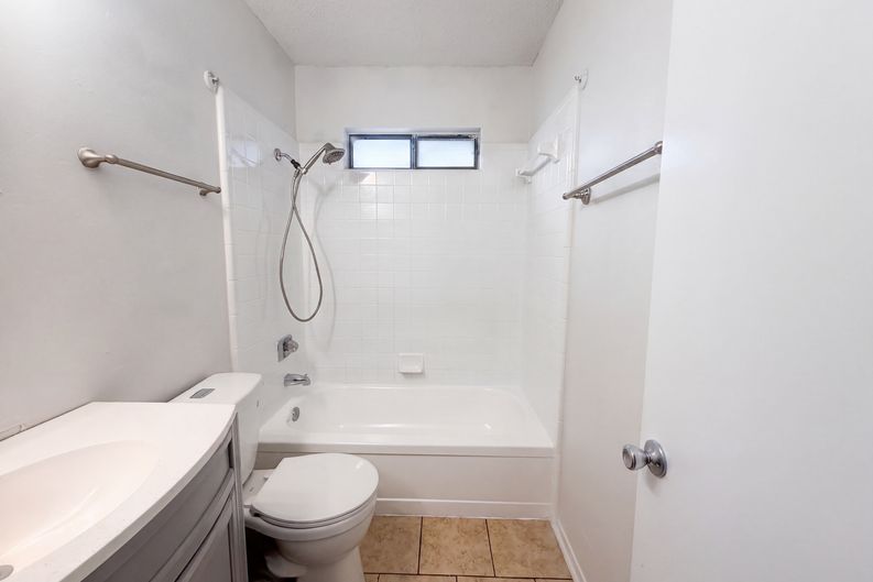 Photo 12 of 16 of 106 Nelson Dr, Copperas Cove, TX