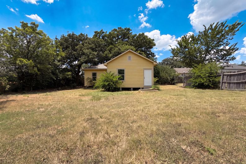 Photo 19 of 20 of 5124 Norma St, Fort Worth, TX