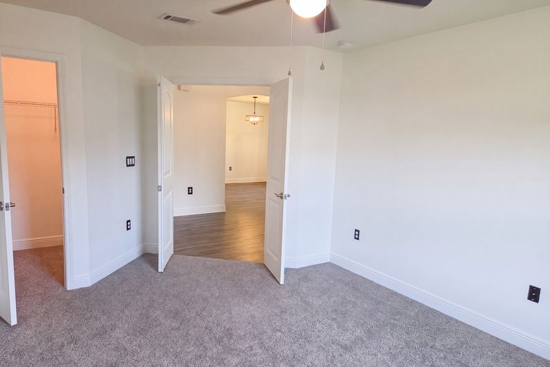 Photo 15 of 22 of 3054 Grady Tolbert Rd, Navarre, FL