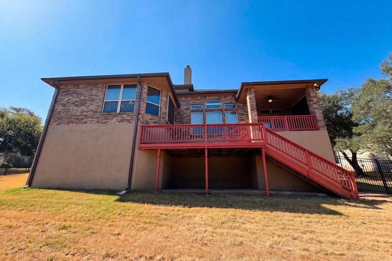 Photo 5 of 30 of 918 Santa Cruz, New Braunfels, TX