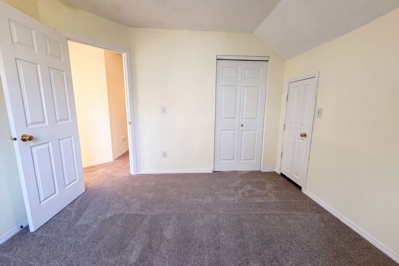Photo 12 of 21 of 8348 SE 140th Ct, Portland, OR