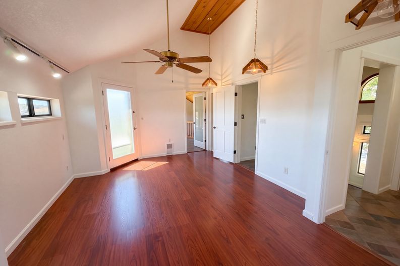 Photo 14 of 35 of 8384 Woodman Ln, Newcastle, CA
