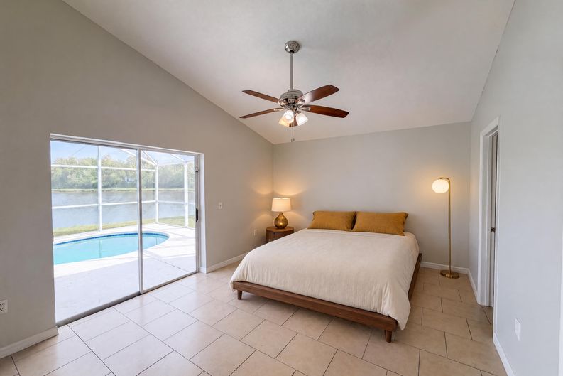 Photo 11 of 38 of 225 Southbridge Cir, Kissimmee, FL