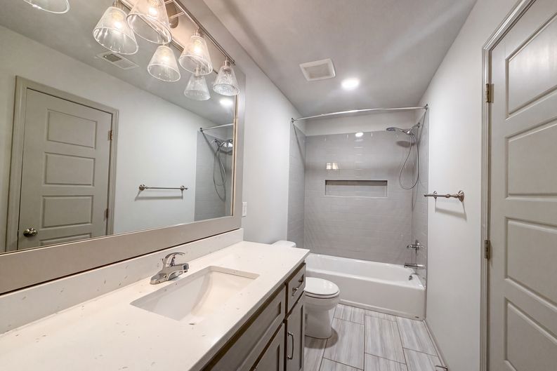 Photo 19 of 34 of 7540 N Amity Ave, Kansas City, MO