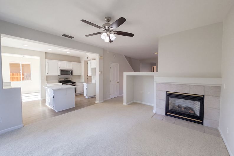 Photo 6 of 21 of 5124 Bissett Way, Sacramento, CA
