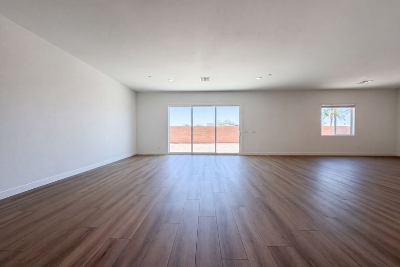 Photo 3 of 28 of 8220 Gusty Brook St, Las Vegas, NV