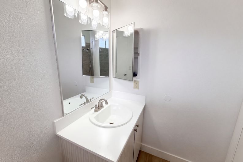 Photo 15 of 22 of 6300 Seyferth Way, Sacramento, CA
