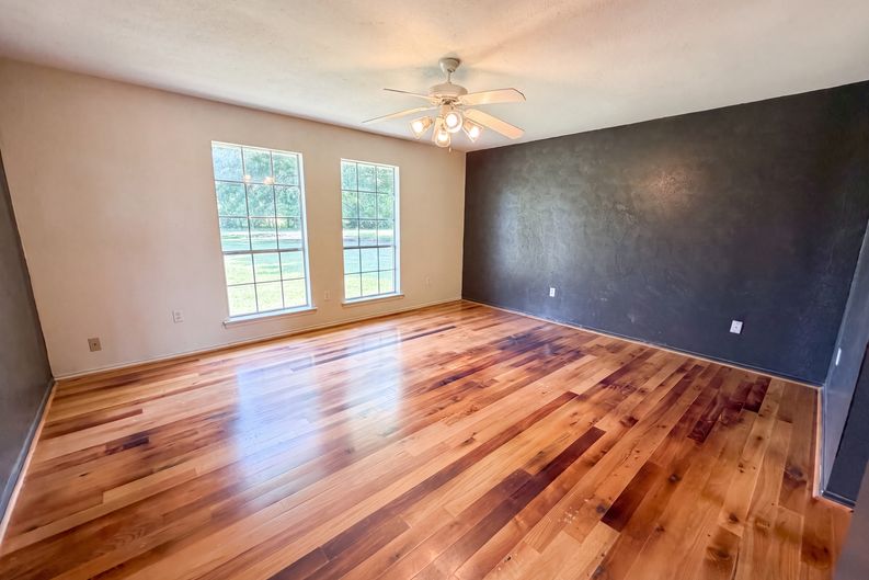 Photo 7 of 20 of 100 Dubb Ln, Red Oak, TX