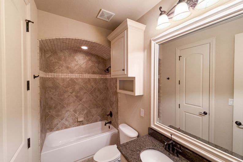 Photo 26 of 33 of 6113 Rock Dove Cir, Colleyville, TX