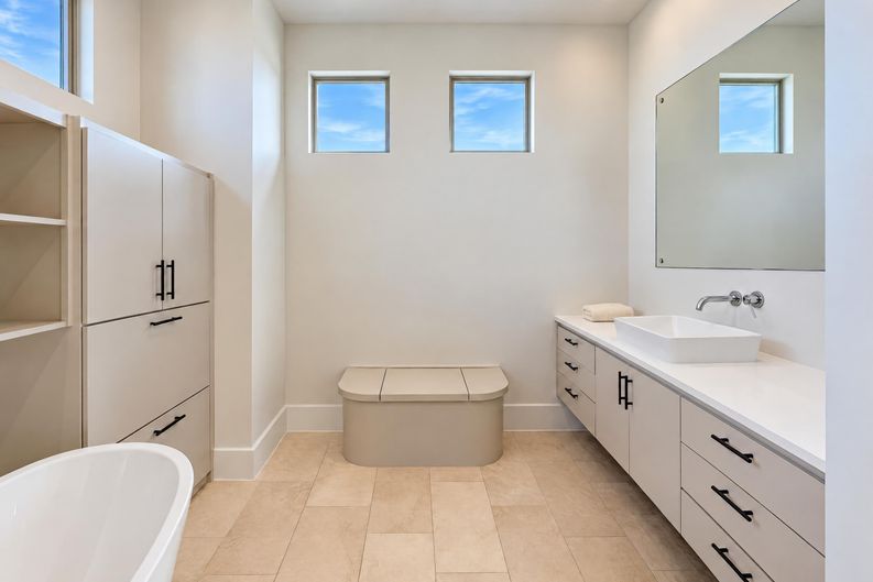 Photo 10 of 34 of 5109 Settlement Way, McKinney, TX