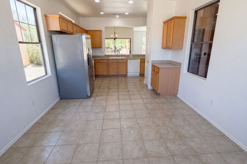Photo 8 of 26 of 20863 N Sequoia Crest Dr, Surprise, AZ