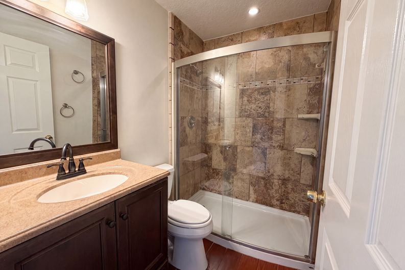 Photo 14 of 22 of 4224 Harbor View Dr, Jacksonville, FL