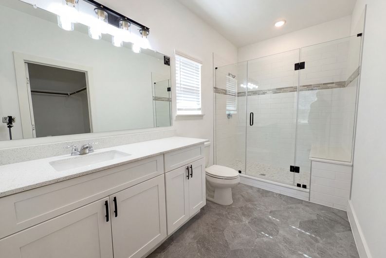 Photo 11 of 17 of 15376 Coaltown Rd, Willis, TX