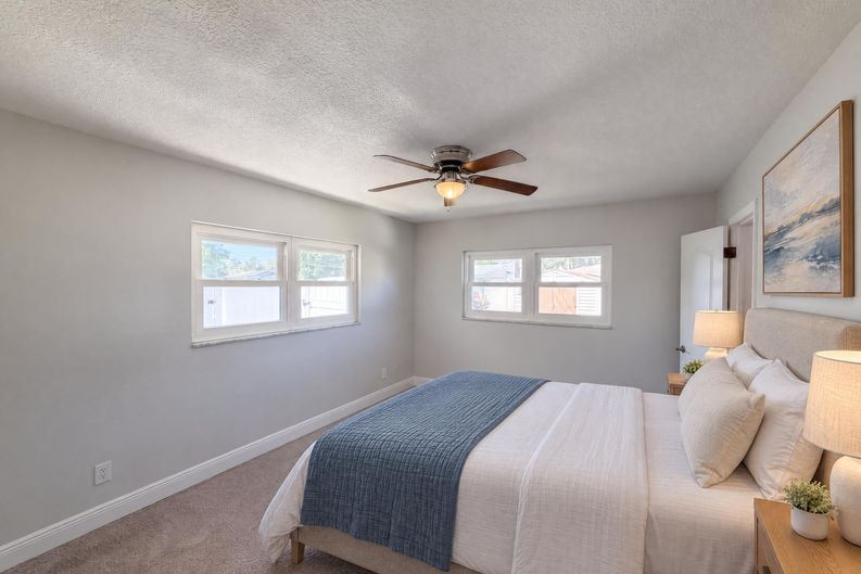 Photo 10 of 18 of 2645 Roy Hanna Dr S, Saint Petersburg, FL