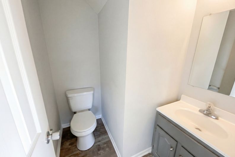 Photo 10 of 20 of 8843 Cardinal Flower Ln, Indianapolis, IN