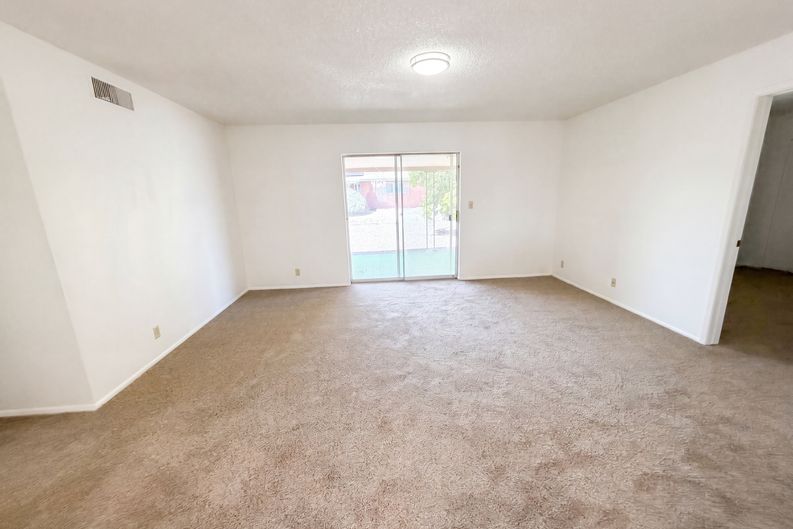 Photo 8 of 27 of 6408 E Adobe Rd, Mesa, AZ