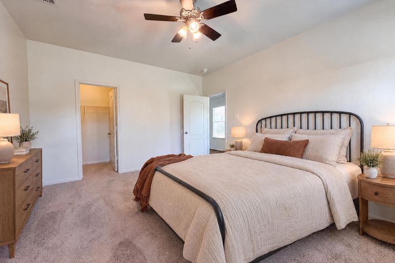 Photo 9 of 21 of 11327 Grass Lake Ln, Richmond, TX