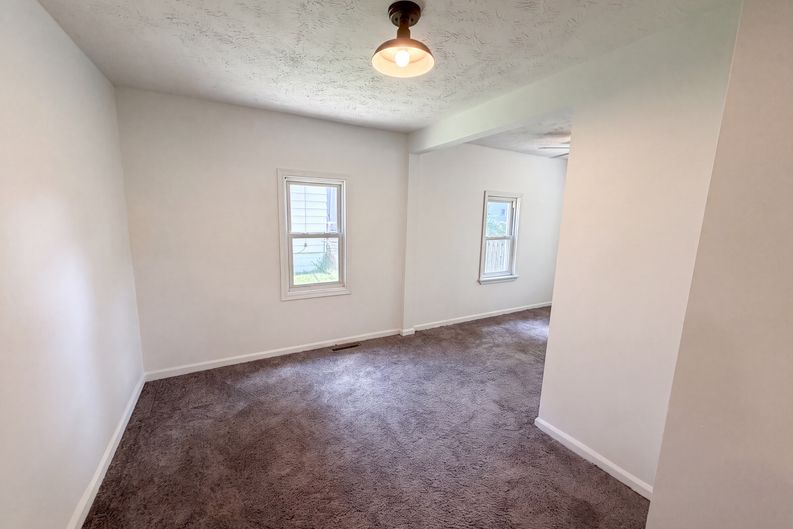 Photo 7 of 20 of 736 Bettes Ave, Akron, OH