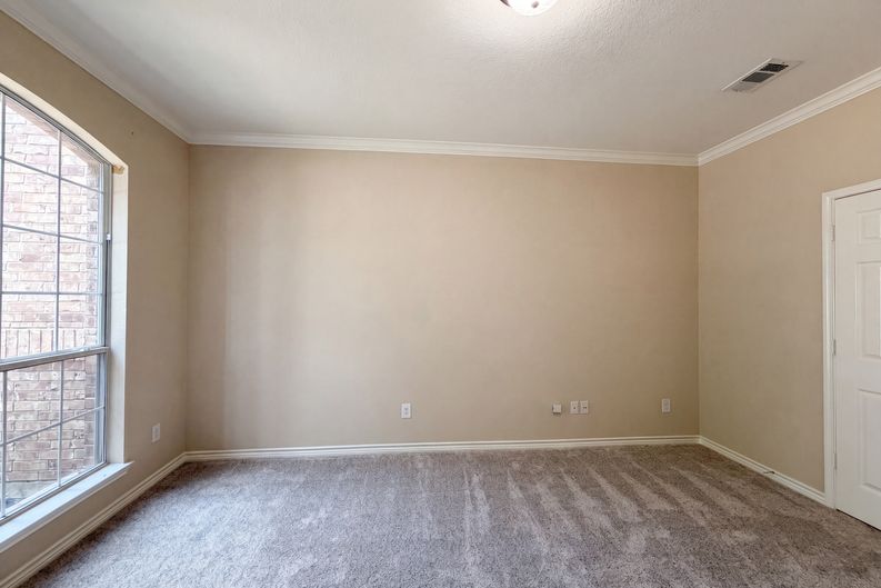 Photo 22 of 25 of 8613 Sunwood Ct, Fort Worth, TX