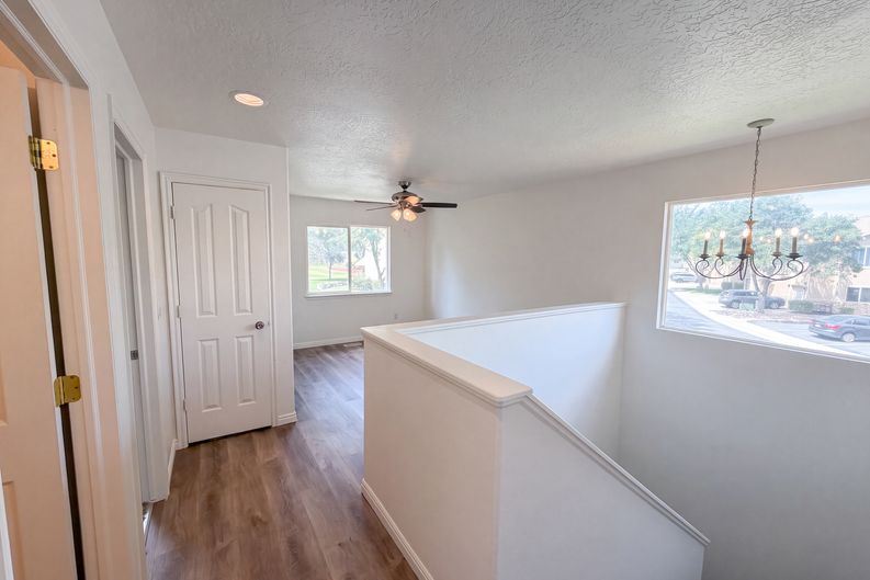 Photo 13 of 20 of 6943 W Bamburgh Way, West Valley City, UT