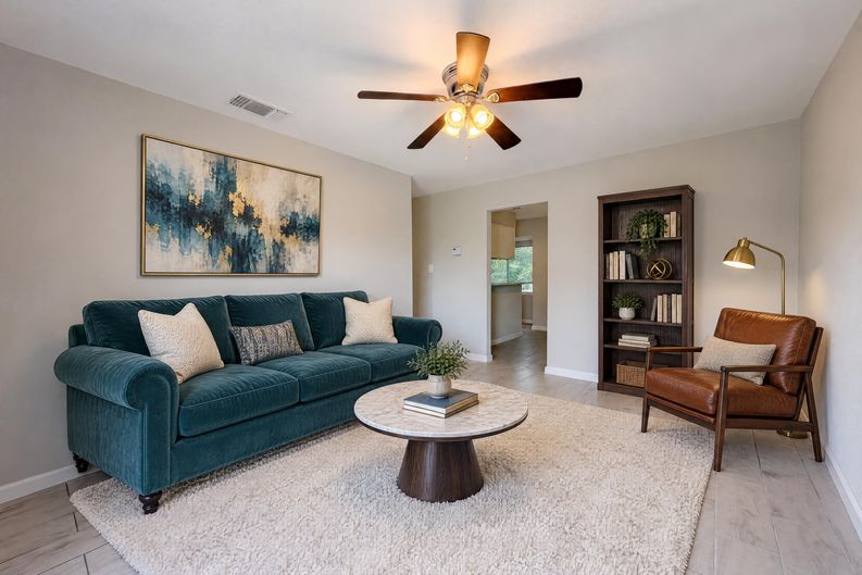 Photo 3 of 16 of 102 Dartmoor Dr, Schertz, TX