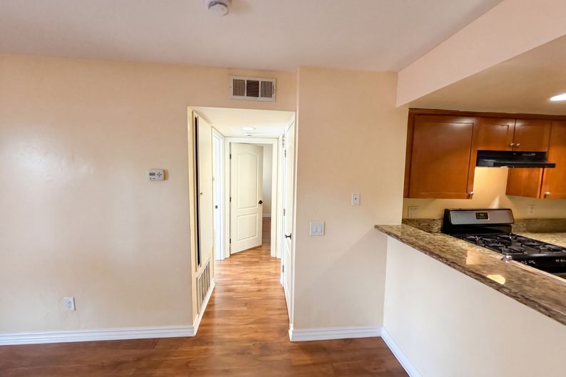 Photo 11 of 31 of 920 S Palmetto Ave, Ontario, CA