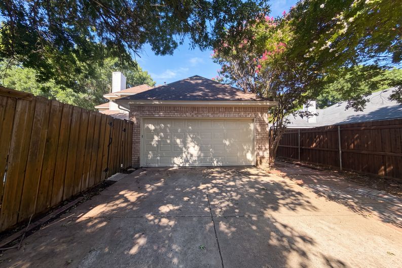 Photo 22 of 27 of 905 Ridgemont Dr, Allen, TX