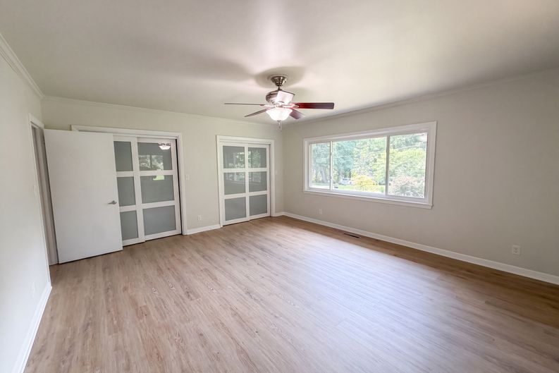 Photo 4 of 16 of 2219 Arrington St, Durham, NC
