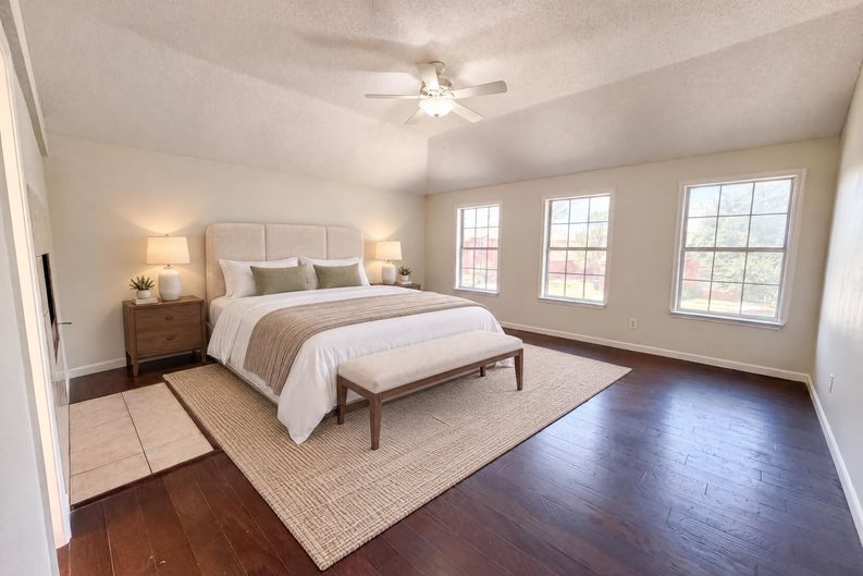 Photo 12 of 36 of 6878 Genevieve Dr, Fort Worth, TX