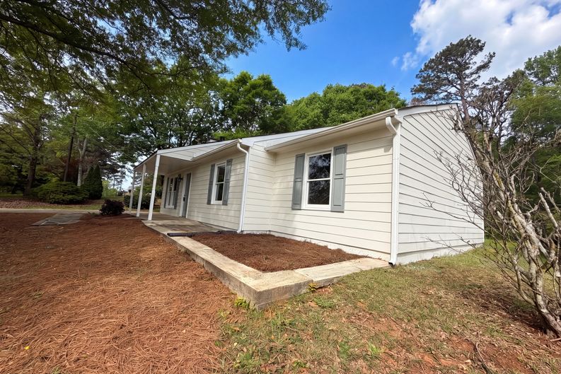 Photo 16 of 16 of 1514 Willow Gate Way, Auburn, GA