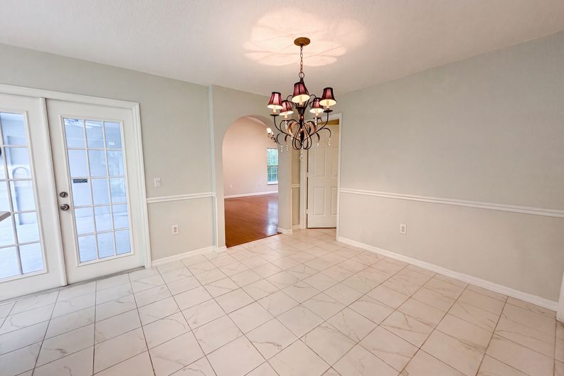Photo 9 of 38 of 11540 Camp Dr, Dunnellon, FL