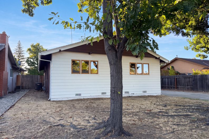 Photo 34 of 45 of 5351 Bonniemae Way, Sacramento, CA