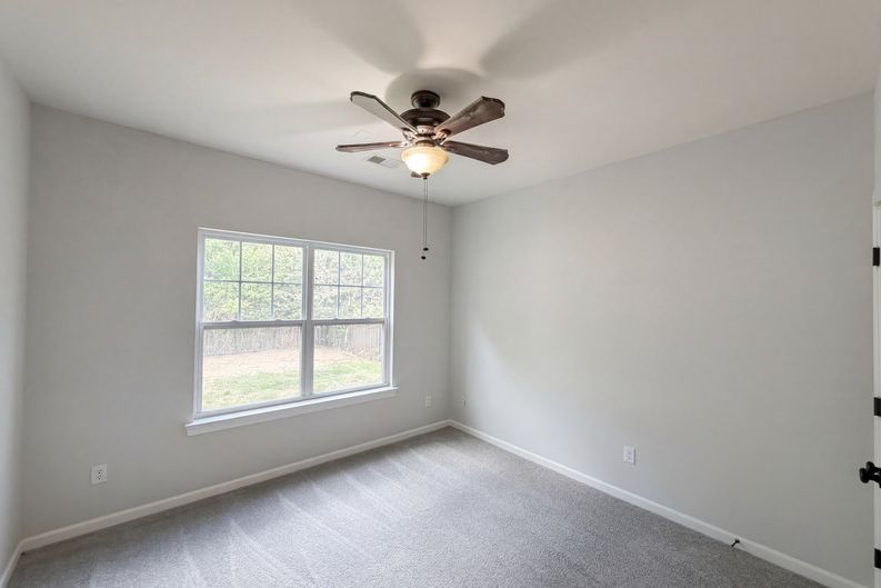 Photo 16 of 27 of 9696 Ravenscroft Ln NW, Concord, NC