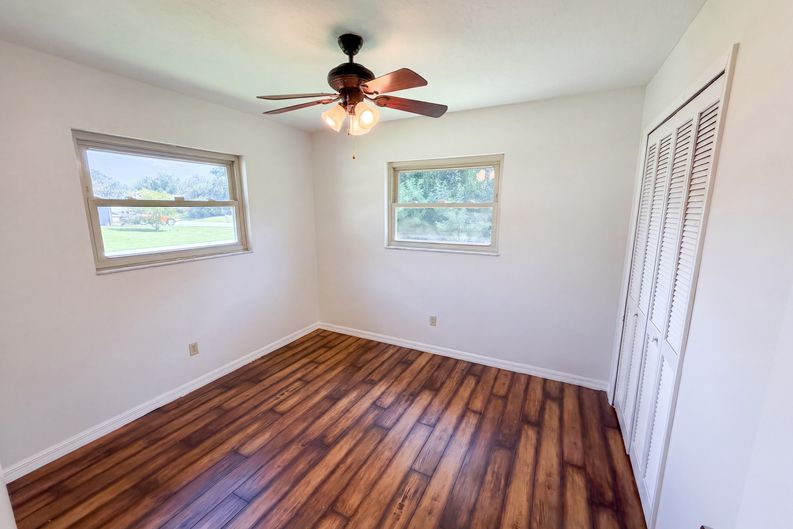 Photo 15 of 25 of 1008 Lynbrook St NW, Palm Bay, FL