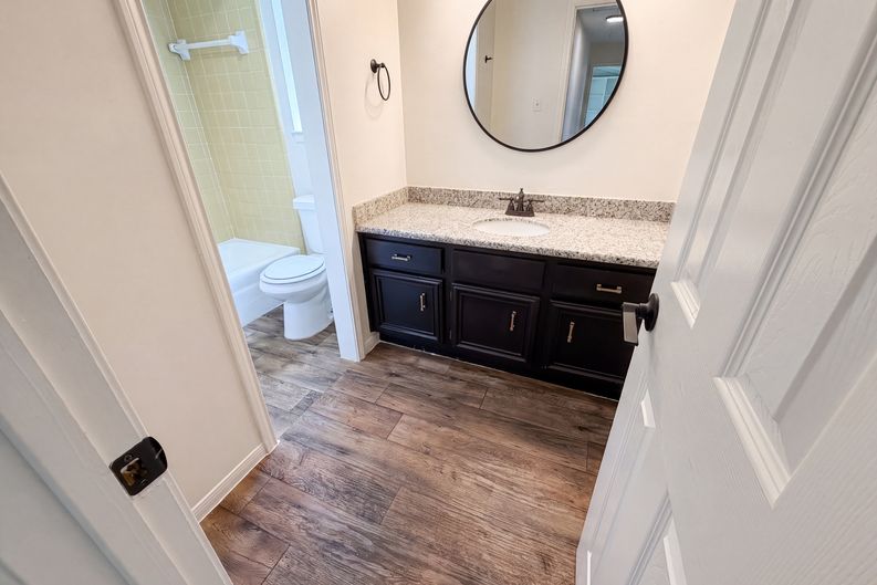 Photo 16 of 23 of 719 Equinox St, Crosby, TX