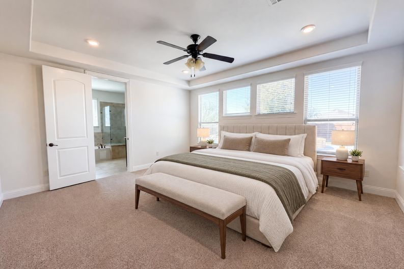 Photo 5 of 22 of 10832 Frost Pl, McKinney, TX