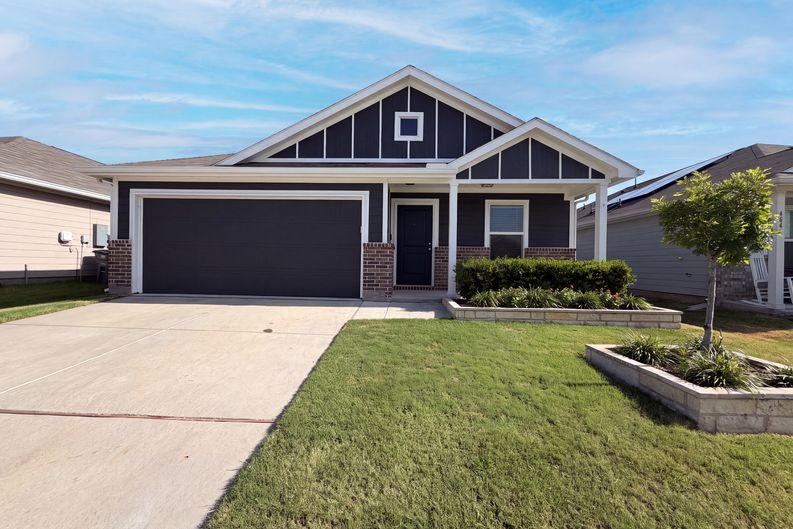 Photo 21 of 26 of 408 Riverside Dr, Princeton, TX
