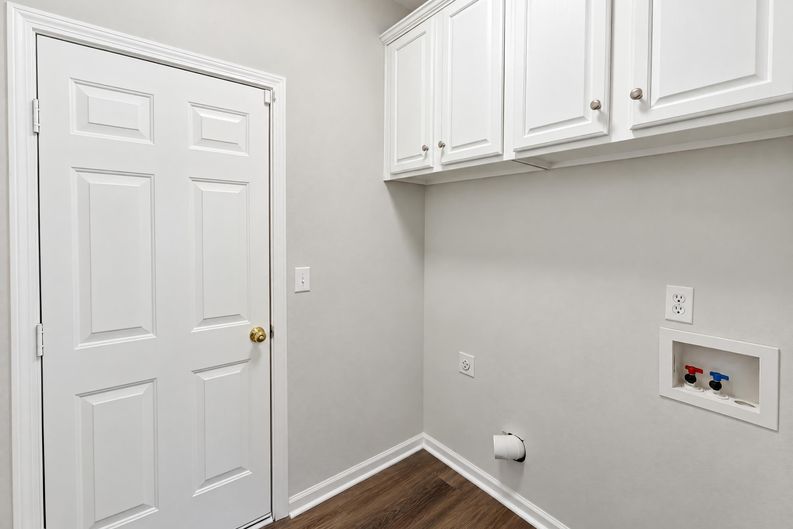 Photo 12 of 24 of 12613 Winget Rd, Charlotte, NC
