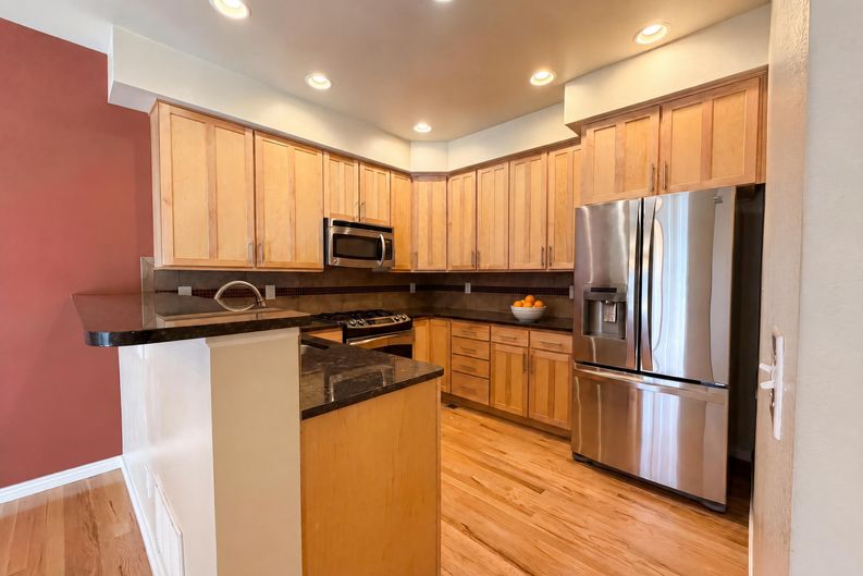 Photo 8 of 38 of 4117 Clifton Ct, Boulder, CO